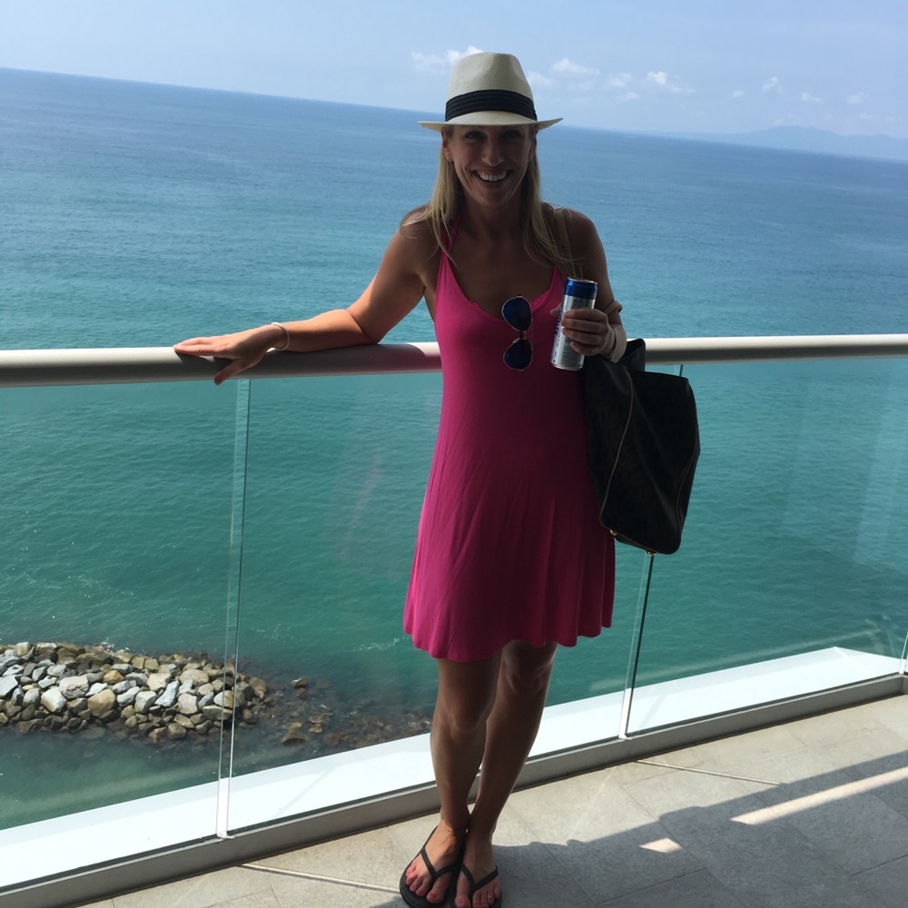 Meet your Posher, Carolyn